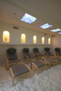 Halotherapie behandelen met zouttherapie regio Zaandam - zoutgrot voor astmatici 